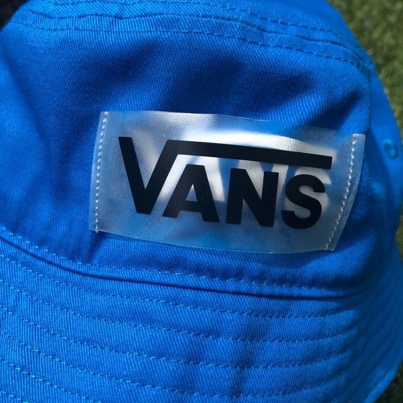 💙VANS BUCKET HAT NWT - Picture 4 of 8